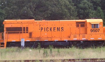 GE FDL7-8 U18b Pickens 9507, 9508